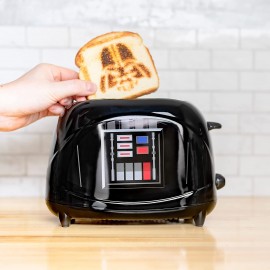 Uncanny Brands Star Wars Darth Vader 2-Slice Toaster- Vader's Icon Mask onto Your Toast B075Y4W3YP