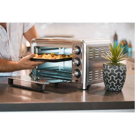 Chefman Toaster Oven Countertop Convection Stainless Steel Oven w Variable Temperature Control; Large 6 Slice; 6 Cooking Functions: Bake Broil Convection Toast Keep Warm & Defrost B075X21D8S
